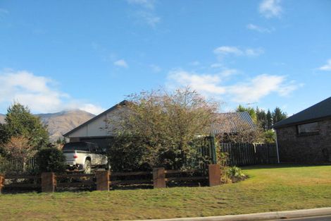 Photo of property in 17b Ragan Lane, Wanaka, 9305