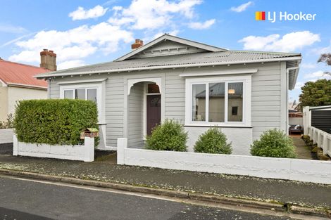 Photo of property in 81 Wesley Street, South Dunedin, Dunedin, 9012