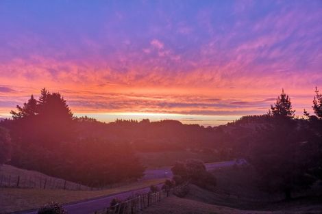 Photo of property in 20 Derham Road, Te Horo, Otaki, 5581