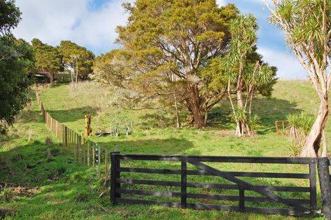 Photo of property in 598a Oneriri Road, Kaiwaka, 0573