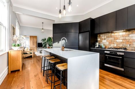 Photo of property in 104 Britomart Street, Berhampore, Wellington, 6023