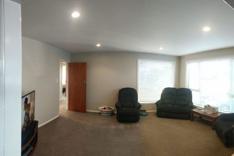 Photo of property in 64 Coopers Road, Dallington, Christchurch, 8061