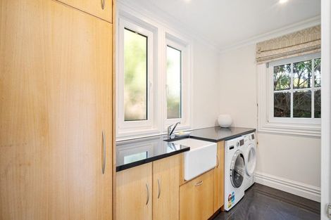 Photo of property in 5 Macmillan Avenue, Cashmere, Christchurch, 8022