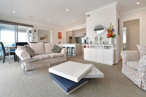 Photo of property in 24 Manuel Road, Silverdale, 0932