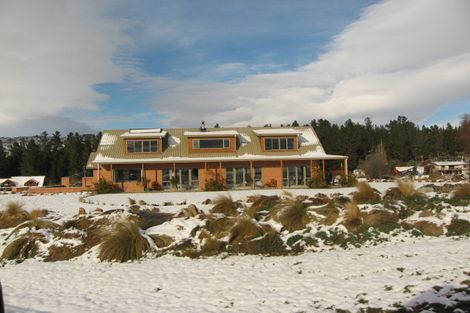 Photo of property in 2 Old Golf Course Road, Bridge Hill, Alexandra, 9320