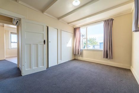 Photo of property in 72 Avenue Road, West End, Timaru, 7910