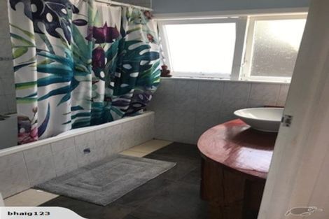 Photo of property in 23 Lanigan Street, Birkdale, Auckland, 0626