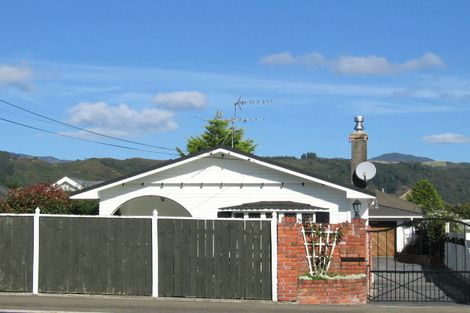 Photo of property in 442 Fergusson Drive, Heretaunga, Upper Hutt, 5018