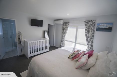 Photo of property in 193 Ballintoy Park Drive, Welcome Bay, Tauranga, 3175