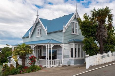 Photo of property in 7 Sealy Road, Bluff Hill, Napier, 4110