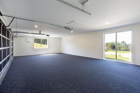 Photo of property in 409 Old North Road, Kumeu, 0892