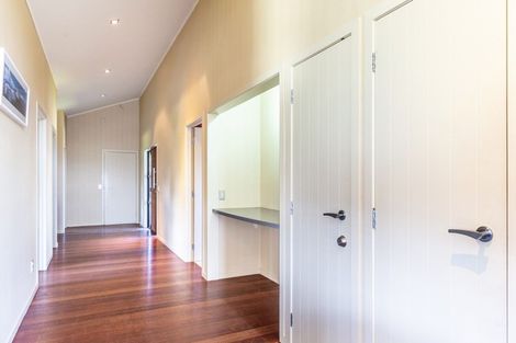 Photo of property in 108 Kinloch Road, Kinloch, Taupo, 3377