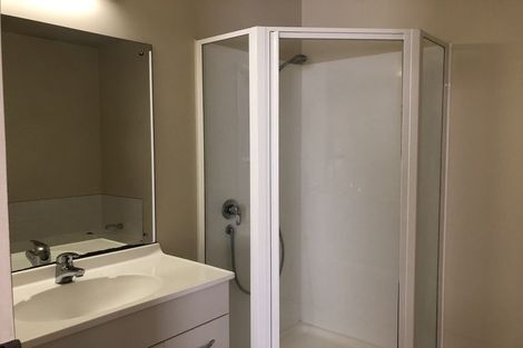 Photo of property in 11/3 Orwell Road, Greenhithe, Auckland, 0632