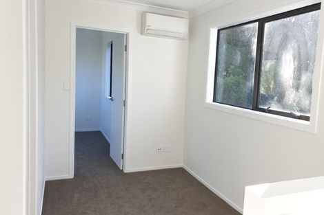 Photo of property in 210b Forrest Hill Road, Forrest Hill, Auckland, 0620