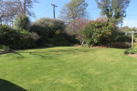 Photo of property in 51 Main Road North, Geraldine, 7930