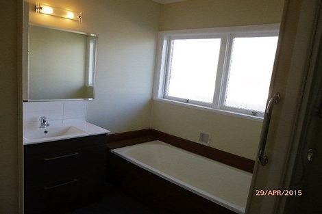 Photo of property in 77 Kowhai Road, Mairangi Bay, Auckland, 0630