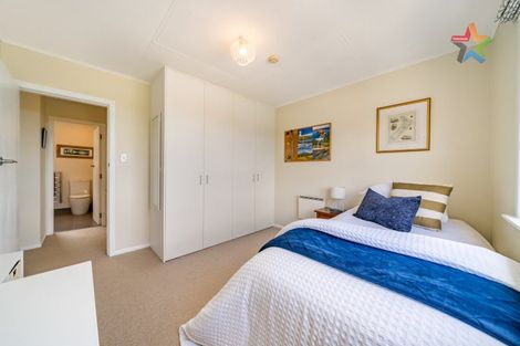 Photo of property in 239 Dowse Drive, Maungaraki, Lower Hutt, 5010