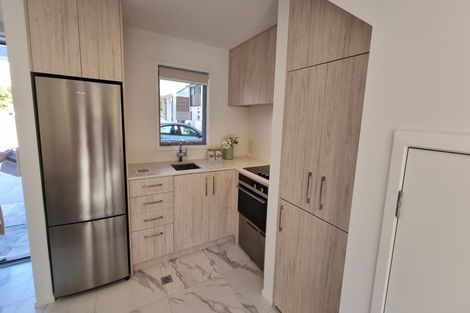 Photo of property in 4/10 Yeovil Road, Te Atatu Peninsula, Auckland, 0610