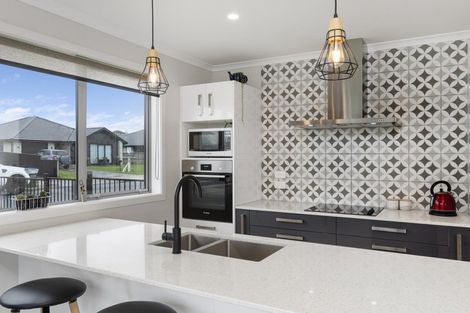 Photo of property in 22 Mural Drive, Katikati, 3129