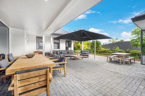 Photo of property in 7 Kerridge Close, Shamrock Park, Auckland, 2016