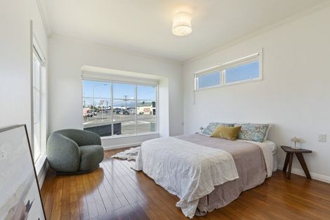 Photo of property in 40 Tukapa Street, Westown, New Plymouth, 4310