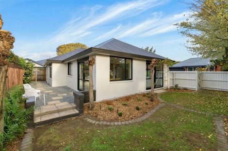 Photo of property in 14 Blighs Road, Strowan, Christchurch, 8052