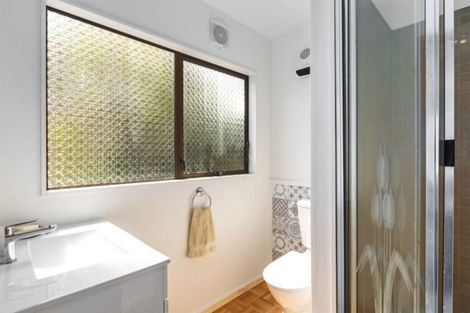 Photo of property in 21 Mercury Way, Whitby, Porirua, 5024