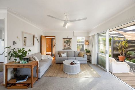 Photo of property in 23a Hemans Street, Leamington, Cambridge, 3432