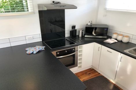 Photo of property in 25 Falkirk Avenue, Seatoun, Wellington, 6022