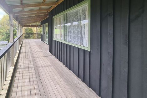 Photo of property in 32 Marshall Road, Kaiwaka, 0573