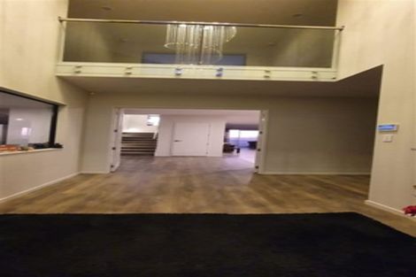 Photo of property in 319 Flat Bush School Road, Flat Bush, Auckland, 2019