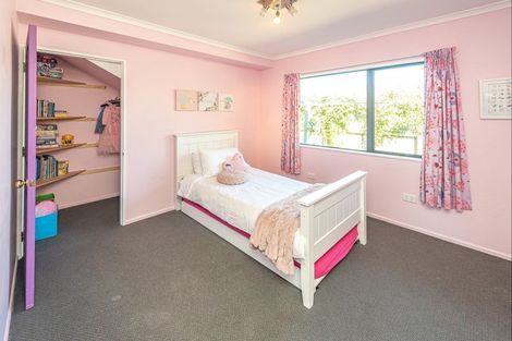 Photo of property in 9 Sherwood Place, Springvale, Whanganui, 4501