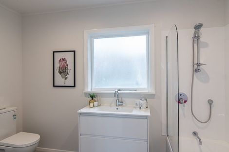 Photo of property in 49 Ocean Road, Paraparaumu Beach, Paraparaumu, 5032