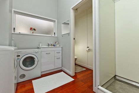 Photo of property in 20 Ngataringa Road, Devonport, Auckland, 0624