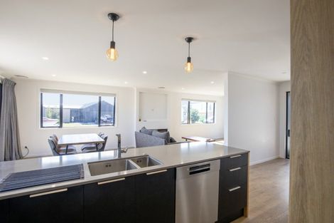 Photo of property in 2 Tunarau Street, Raglan, 3225