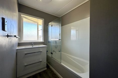 Photo of property in 57 Fraser Crescent, Elderslea, Upper Hutt, 5018