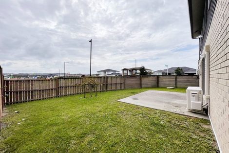 Photo of property in 229 Wainui Road, Silverdale, 0932