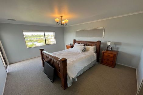 Photo of property in 44 Totara Road, Stanmore Bay, Whangaparaoa, 0932