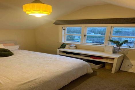 Photo of property in 7 Otahuri Crescent, Greenlane, Auckland, 1051