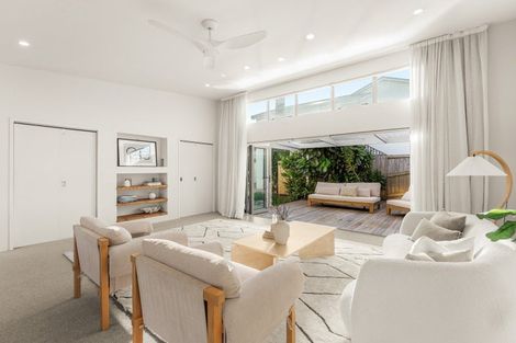 Photo of property in 16b Clyde Street, Mount Maunganui, 3116