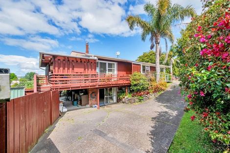 Photo of property in 11 Chequers Avenue, Glenfield, Auckland, 0629