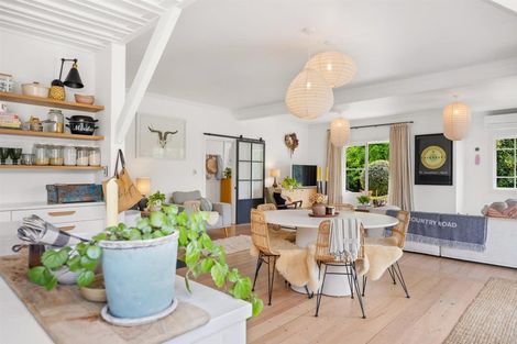 Photo of property in 173 Taha Road, Waimauku, 0881