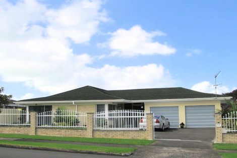 Photo of property in 115 Glenmore Road, Sunnyhills, Auckland, 2010
