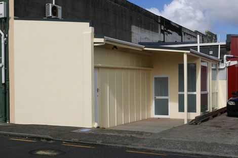 Photo of property in 20 Mclean Street, Strandon, New Plymouth, 4312