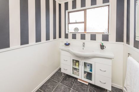 Photo of property in 93 Heads Road, Gonville, Whanganui, 4501