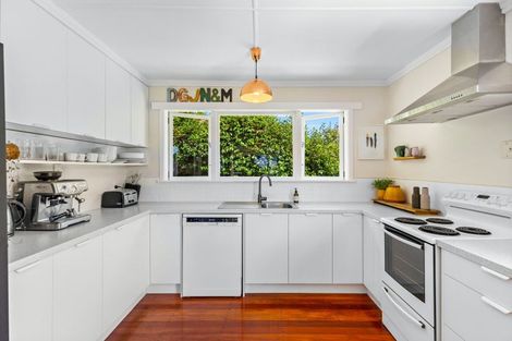 Photo of property in 1/62 Delta Avenue, New Lynn, Auckland, 0600