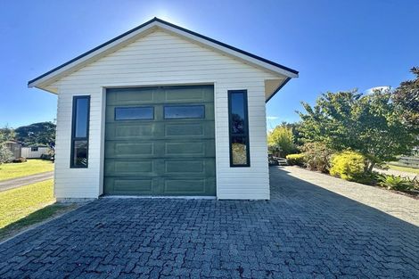 Photo of property in 43 Ohiwa Parade, Ohope, 3121