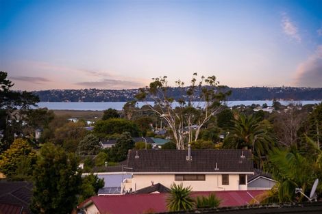 Photo of property in 212 Royal Road, Massey, Auckland, 0614