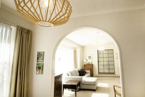 Photo of property in 1a Huata Place, West End, Palmerston North, 4412