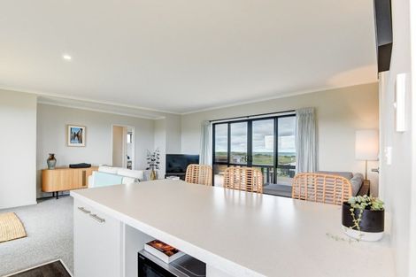 Photo of property in 23 Waipipi Road, Waverley, 4591